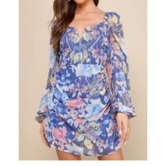 Lulus Dresses & Skirts - Lulu's Blue Floral Mini Dress